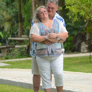 Meet your Posher, Denise